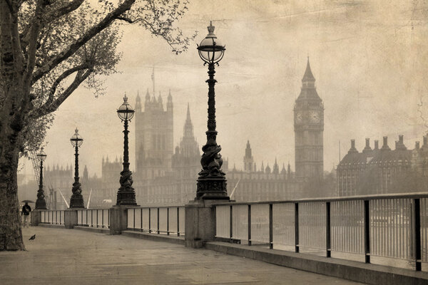 Vintage view of London, Big Ben & Houses of Parliament