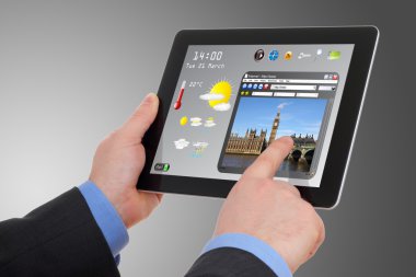 Turizm bilgi tablet arama iş adamı