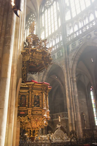 Oltář v katedrále — Stock fotografie