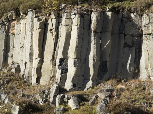 Oude basalt steengroeve in het Ertsgebergte — Stockfoto