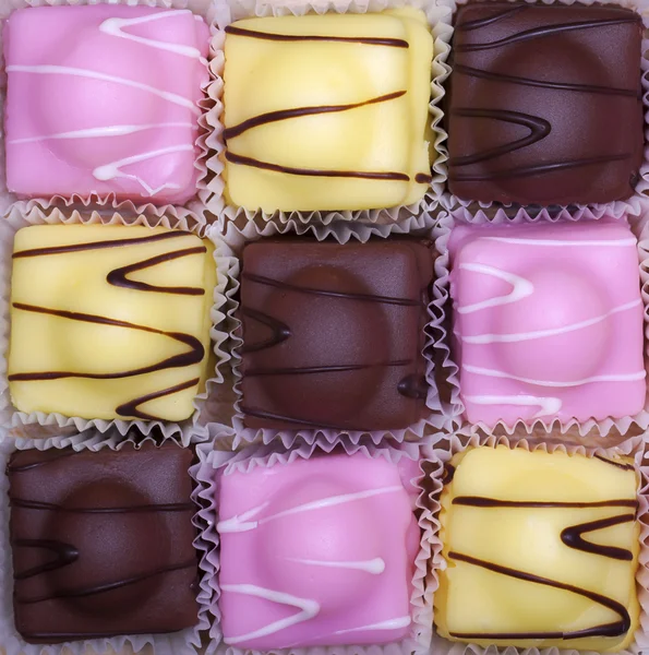 Fondant Fancies — Stockfoto