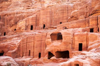 Petra, cave dwellings clipart
