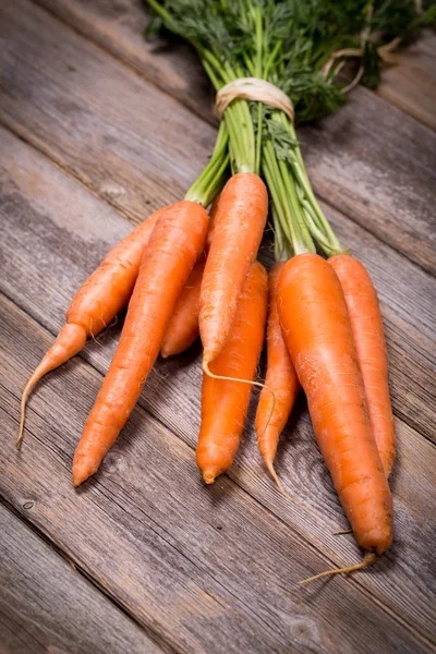 Bunched carrots — Stock Photo, Image