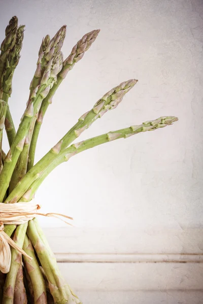Asparagus bundle — Stock Photo, Image