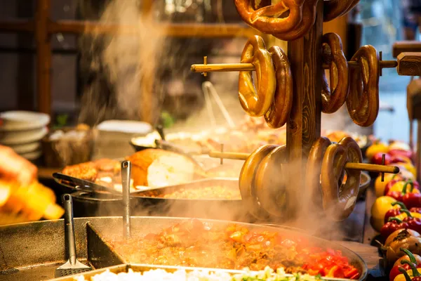 Street food and pretzels — Stock Photo, Image