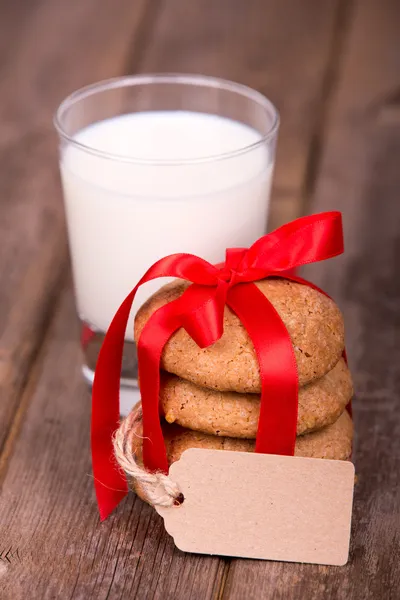 Leche y galletas — Foto de Stock