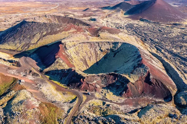 Kihalt Vulkánkráter Berserkjahraun Régió Lávamezői Snaefellsnes Félsziget Izland Földút Látható — Stock Fotó