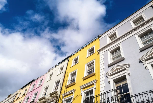 Maisons Ville Terrasses Colorées Avec Fond Ciel Été Espace Pour — Photo