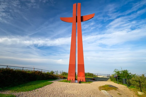 Millenium cross on hail hill in Gdansk — Stock Photo, Image