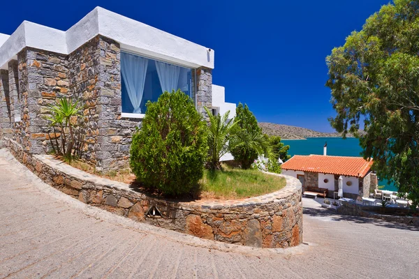 Griechische Architektur an der Bucht von Mirabello — Stockfoto