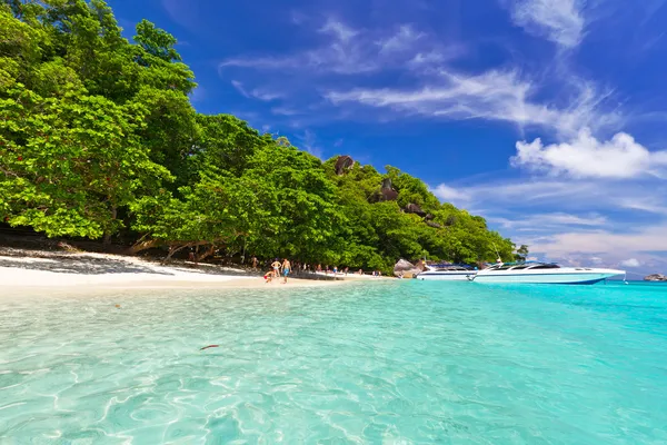 Idyllische strand van similan eilanden — Stockfoto