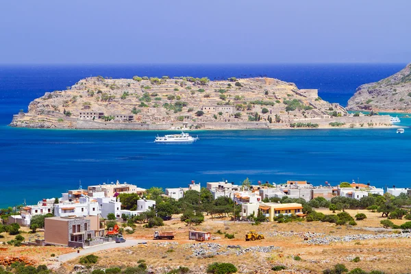 Mirabello Bay vista con isola di Spinalonga a Creta — Foto Stock