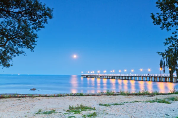 Baltic pier in Gdynia Orlowo at night — Stock Photo, Image