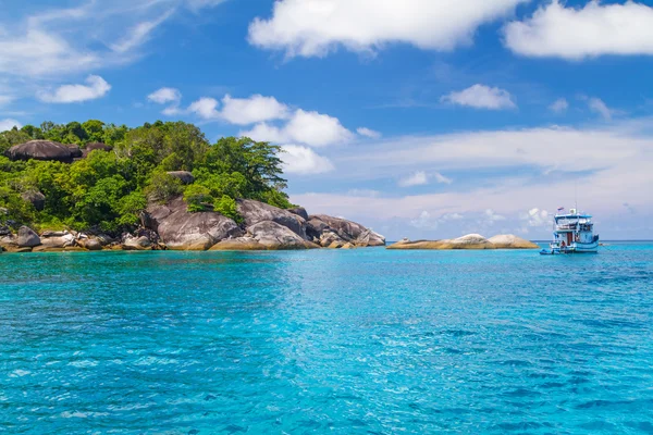 Turquoise water van de Andamanzee — Stockfoto