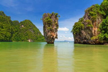 Tayland'daki phang nga Körfezi kayada Tapu ko