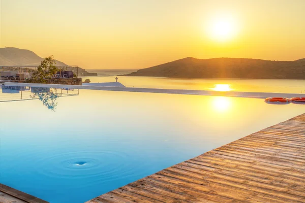 Zonsopgang boven de mirabello baai op Kreta — Stockfoto