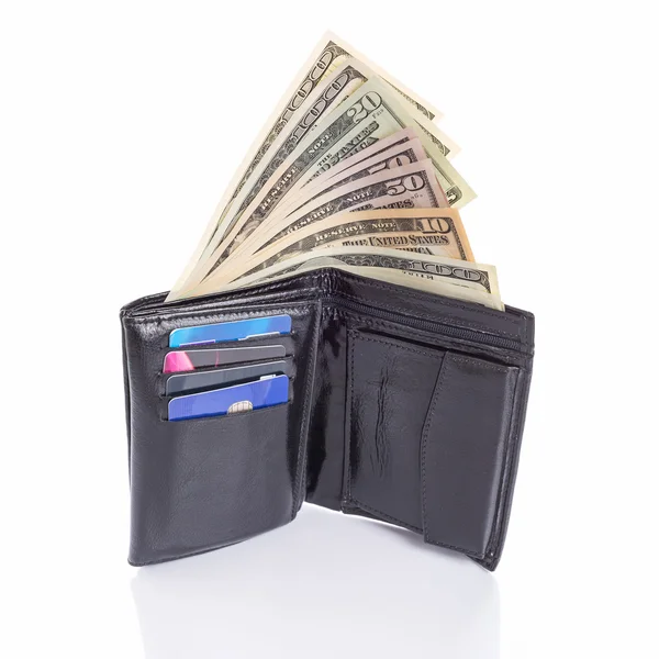 Черный кожаный бумажник с деньгами — стоковое фото