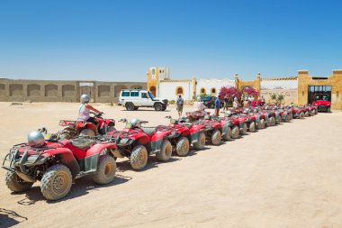 Çölde hurghada yakınındaki dört gezisi