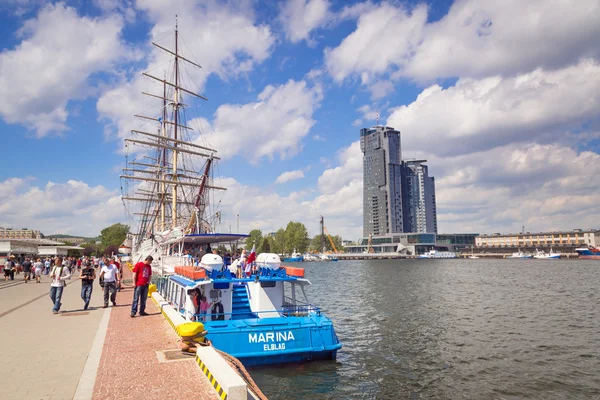 Cais no Mar Báltico em Gdynia — Fotografia de Stock