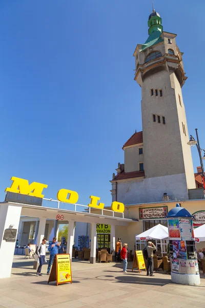 Piazza del centro storico con bella architettura a Sopot — Foto Stock