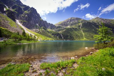 Tatra dağlarındaki Deniz Gölünün Gözü