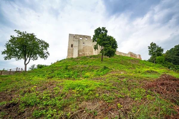 Ruins of the castle in Kazimierz Dolny — Stock Photo, Image