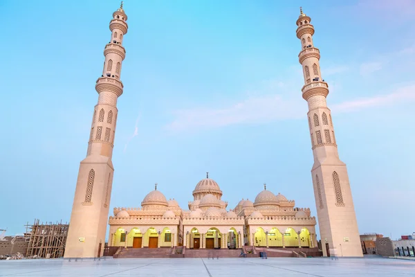 Beautiful architecture of Mosque in Hurghada — Stock Photo, Image