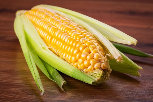 新鲜玉米芯 — 图库照片
