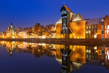 Eski kasaba gdansk geceleri antik vinç ile