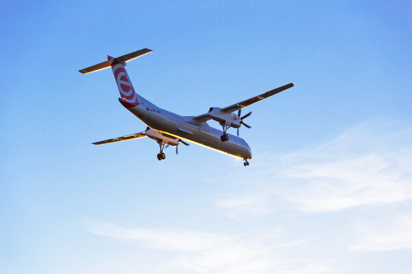 Самолёт Eurolot приземлился в аэропорту Лех-Валенса в Гданьске
