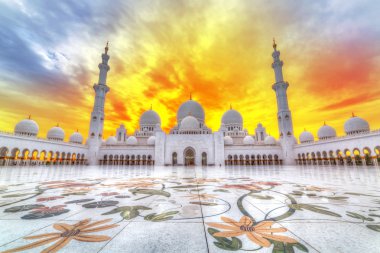 Sheikh Zayed Grand Mosque in Abu Dhabi clipart