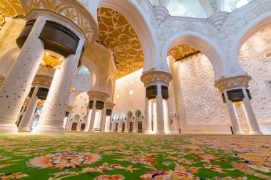abu Dabi Şeyh zayed Ulu Camii iç