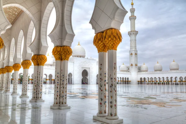 Sheikh Zayed stor moské i Abu Dhabi — Stockfoto