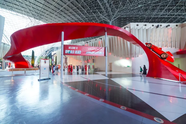 Ferrari World at Yas Island in Abu Dhabi — Stock Photo, Image