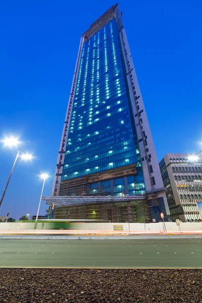 Штаб-квартира Национальной нефтяной компании в Абу-Даби — стоковое фото