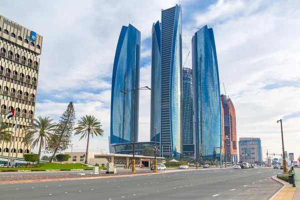 Etihad torens gebouwen in abu dhabi — Stockfoto