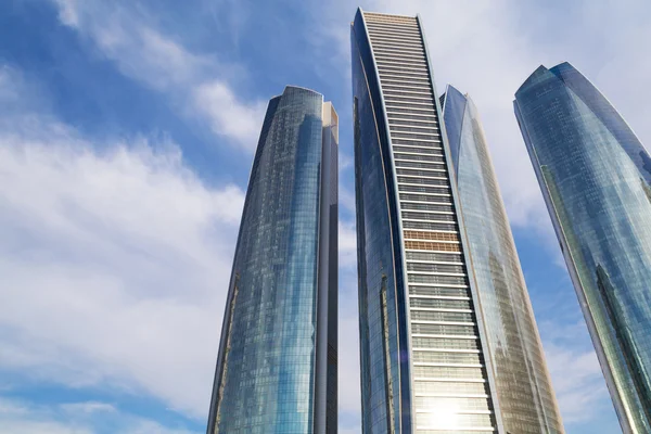 Edificios Etihad Towers en Abu Dhabi — Foto de Stock