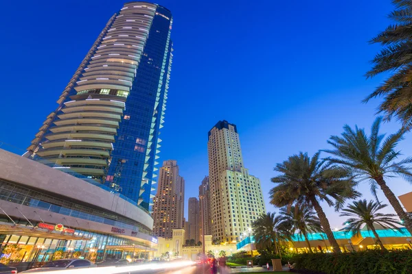 Stadslandskapet i dubai marina — Stockfoto