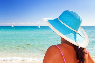 tropik tatil günlerinde deniz rahatlatıcı