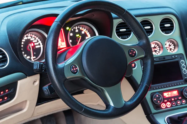 Sport auto-interieur — Stockfoto