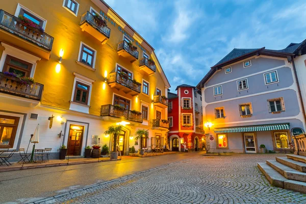 Streets of Hallstatt at dusk, Austria. — Stock Photo, Image