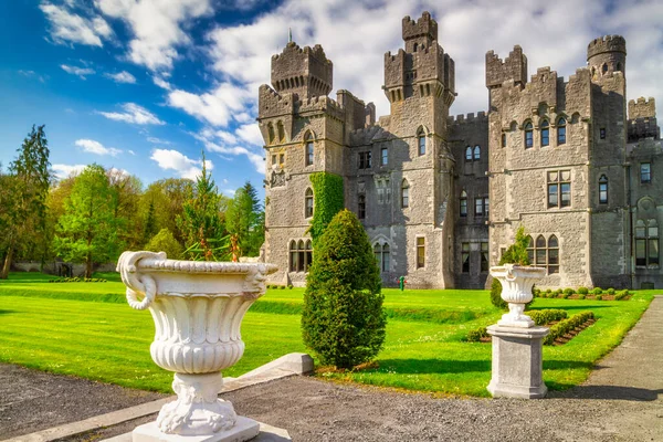 Increíble Arquitectura Del Castillo Ashford Mayo Irlanda —  Fotos de Stock