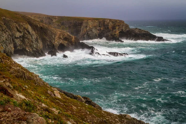 荒天時のミズーンヘッドの海岸線 Cork Ireland — ストック写真