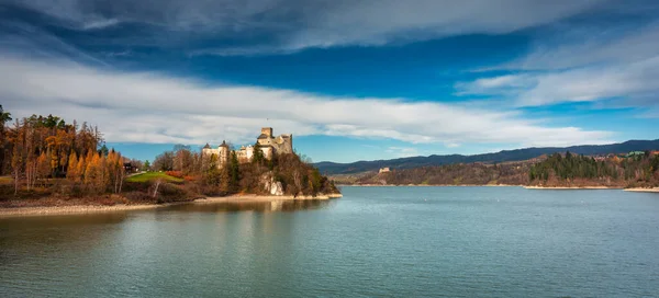 Medieval Castle Niedzica Reflection Czorsztyn Lake Poland — Stock Photo, Image