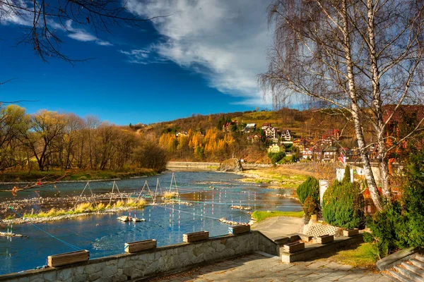 Det Vackra Landskapet Vid Floden Dunajec Hösten Szczawnica Polen — Stockfoto