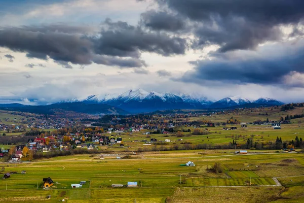 Paysage Automnal Village Bialka Tatrzanska Avec Vue Sur Les Montagnes — Photo