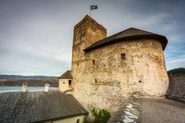 Castelo Medieval Niedzica Outono Polónia — Fotografia de Stock