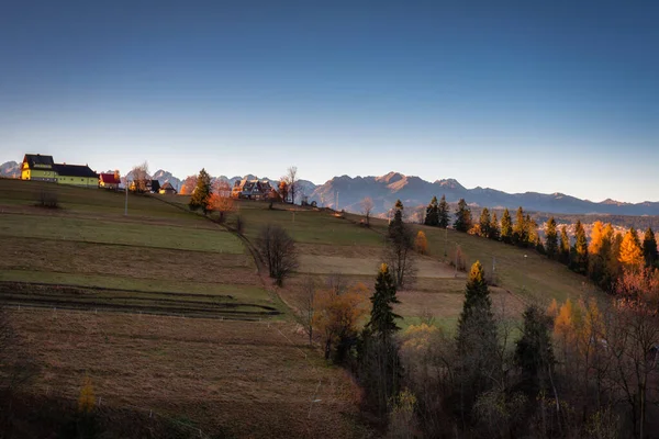 Schöner Sonnenaufgang Auf Der Wiese Unter Der Tatra Herbst Polen — Stockfoto