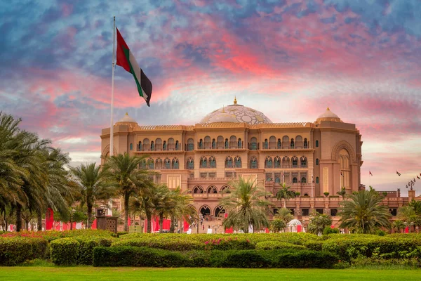 Emirates Palace Abu Dhabi Pôr Sol Emirados Árabes Unidos — Fotografia de Stock