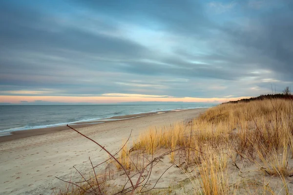 Vacker Strand Östersjön Vid Solnedgången Kuznica Hel Halvön Polen — Stockfoto